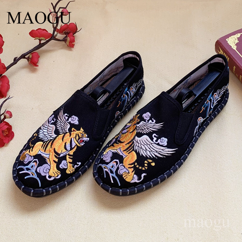Unisex Chinese Style Embroider - đánh giá và giá Espadrille Slip On